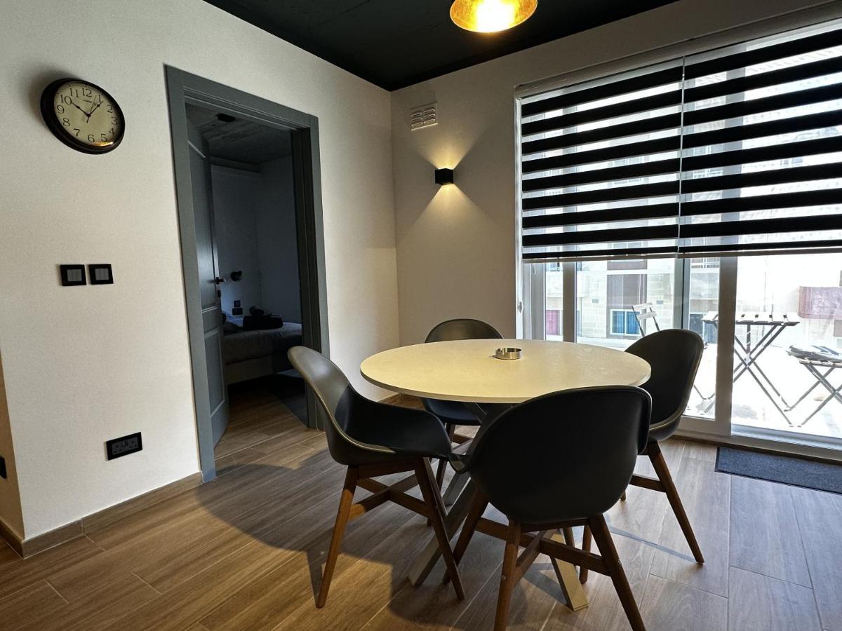 Qawra Holiday Apartment St. Paul's Bay Ngoại thất bức ảnh