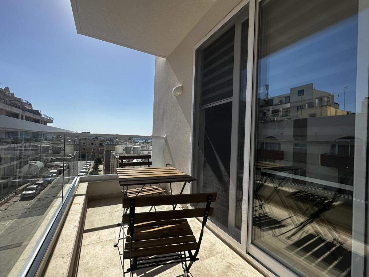 Qawra Holiday Apartment St. Paul's Bay Ngoại thất bức ảnh
